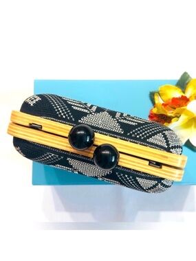 CLUTCH ~ Black and Tan Clutch/Crossbody with Geometric Pattern and Wooden Trim